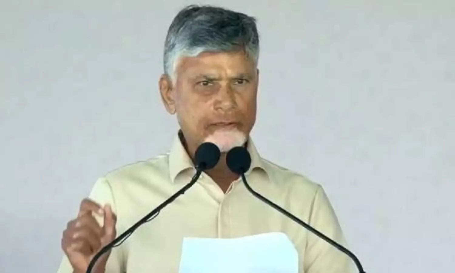 యోగాంధ్ర, మోడీ పై చంద్రబాబు ఆసక్తికర వ్యాఖ్యలు!