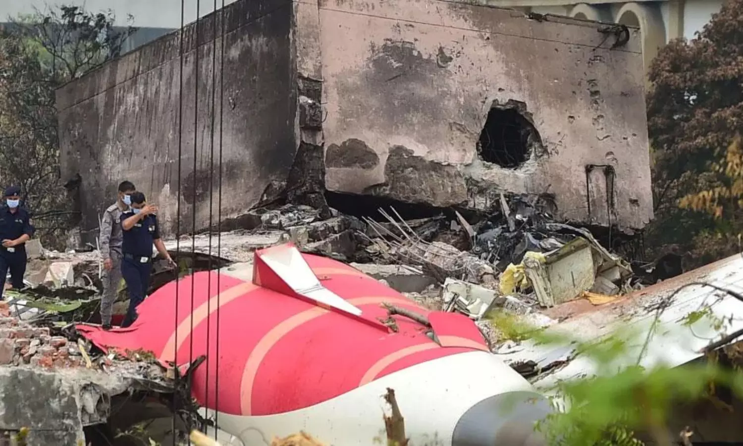 విమాన ప్రమాదం... ఎయిరిండియాకు డీజీసీఏ కీలక ఆదేశాలు!