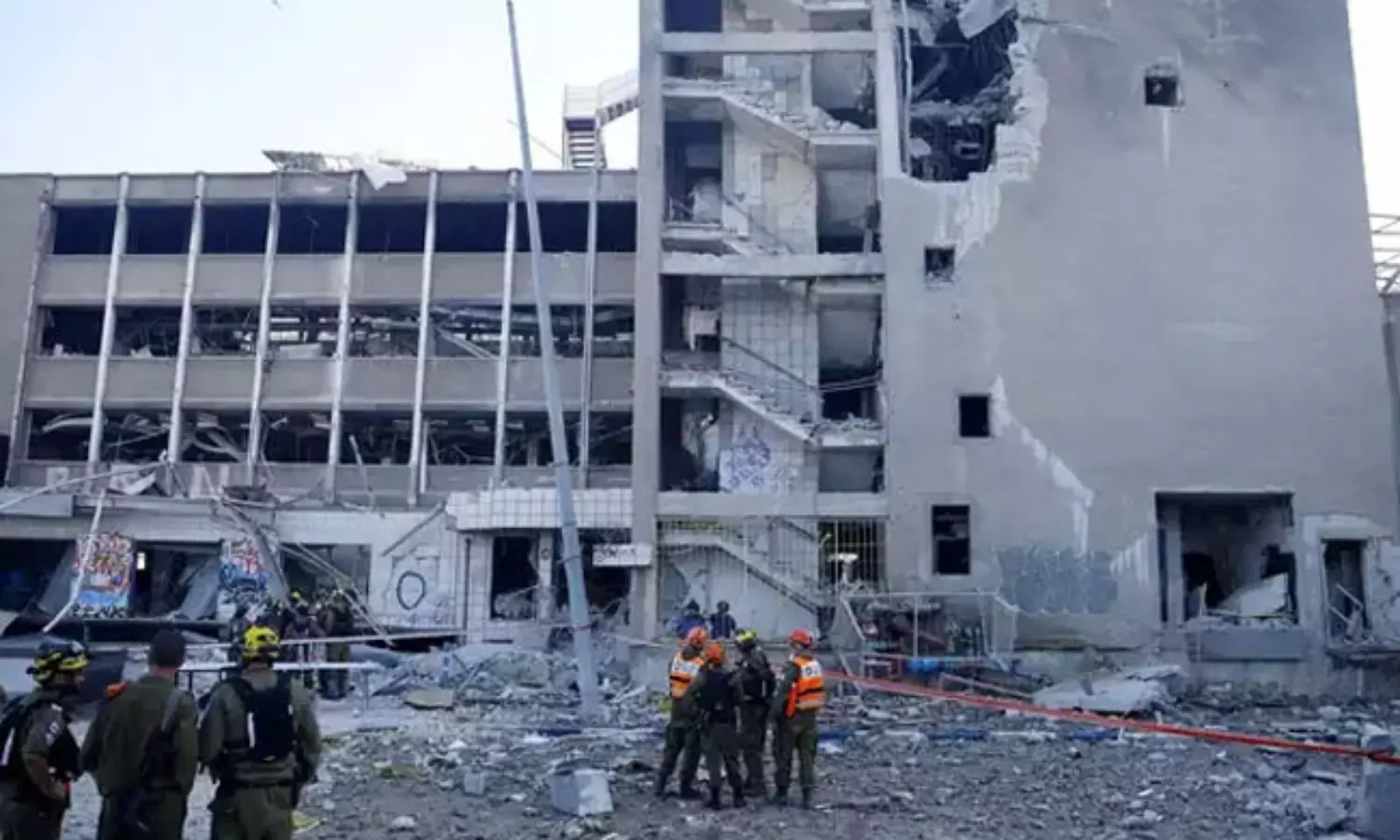 ఇరాన్  లో భూకంపం.. అణు పరీక్షలపై అనుమానం.. శాస్త్రవేత్తల  మాటిదే!