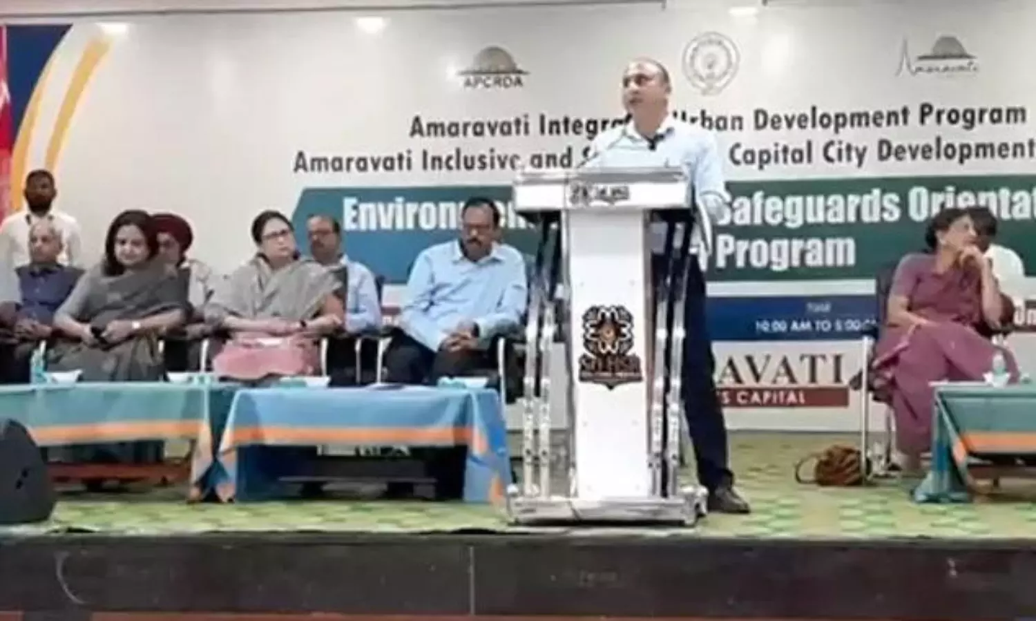 చంద్రబాబు కలల ప్రాజెక్టు.. జాగ్రత్త: ప్రపంచ బ్యాంకు చంద్రబాబు కలల ప్రాజెక్టు.. జాగ్రత్త: ప్రపంచ బ్యాంకు