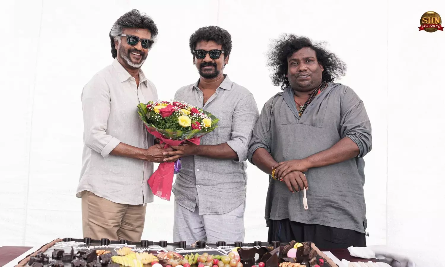 డైరెక్టర్‌ బర్త్‌డే వేడుకలో సూపర్‌ స్టార్‌