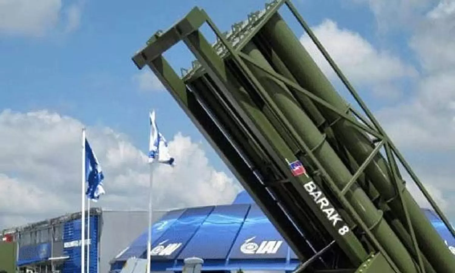 ఇజ్రాయెల్ చేతిలో భారత్ అభివృద్ధి చేసిన మిస్సైల్.. ఇరాన్ కు వణుకు దడ!