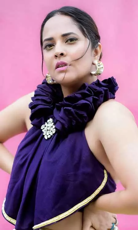 Anasuya Bharadwaj Glows in Bright Hues for KBKG2 Grand Finale