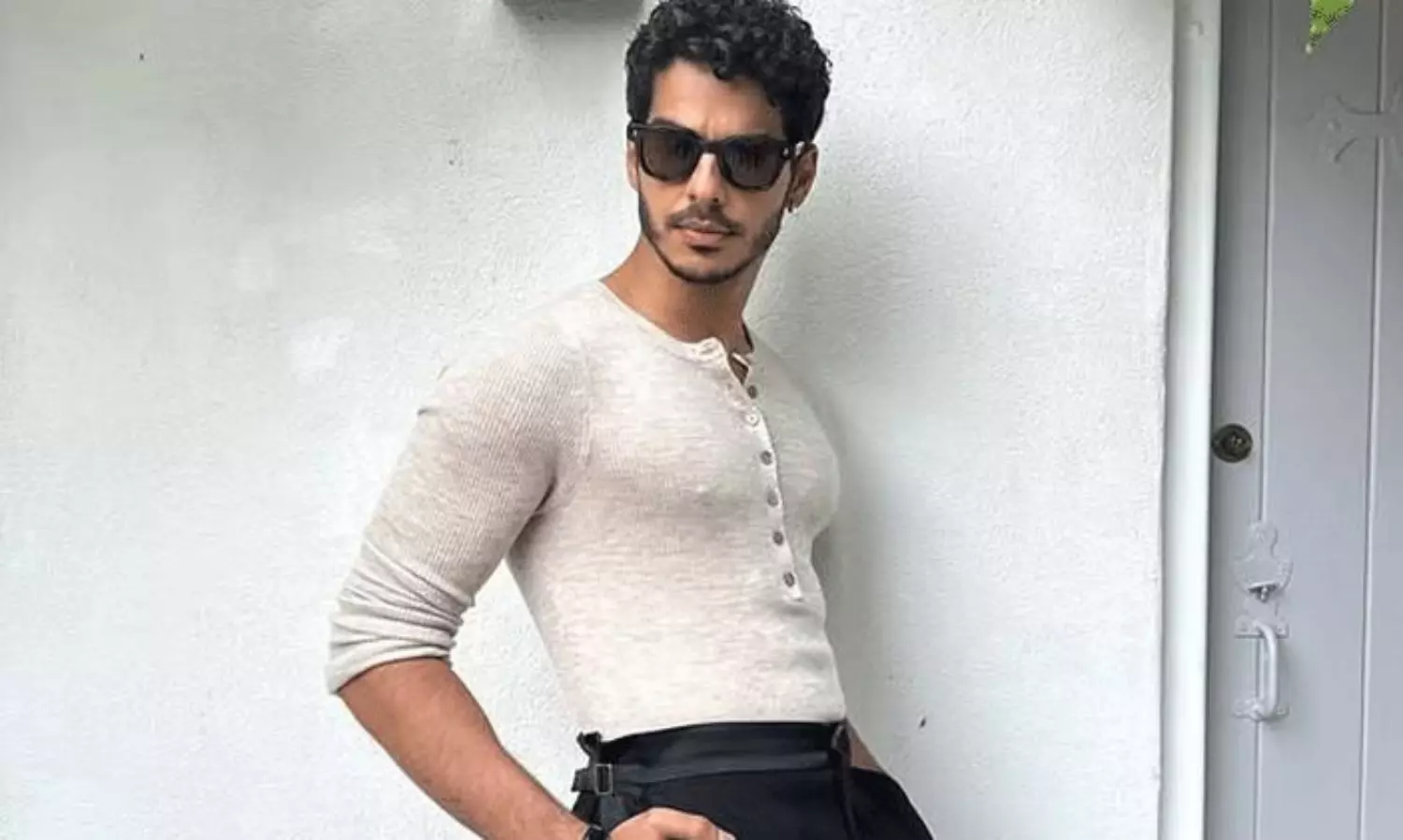 సినిమాలు చూస్తూ చీక‌ట్లో నోట్స్ రాసుకునేవాడిని