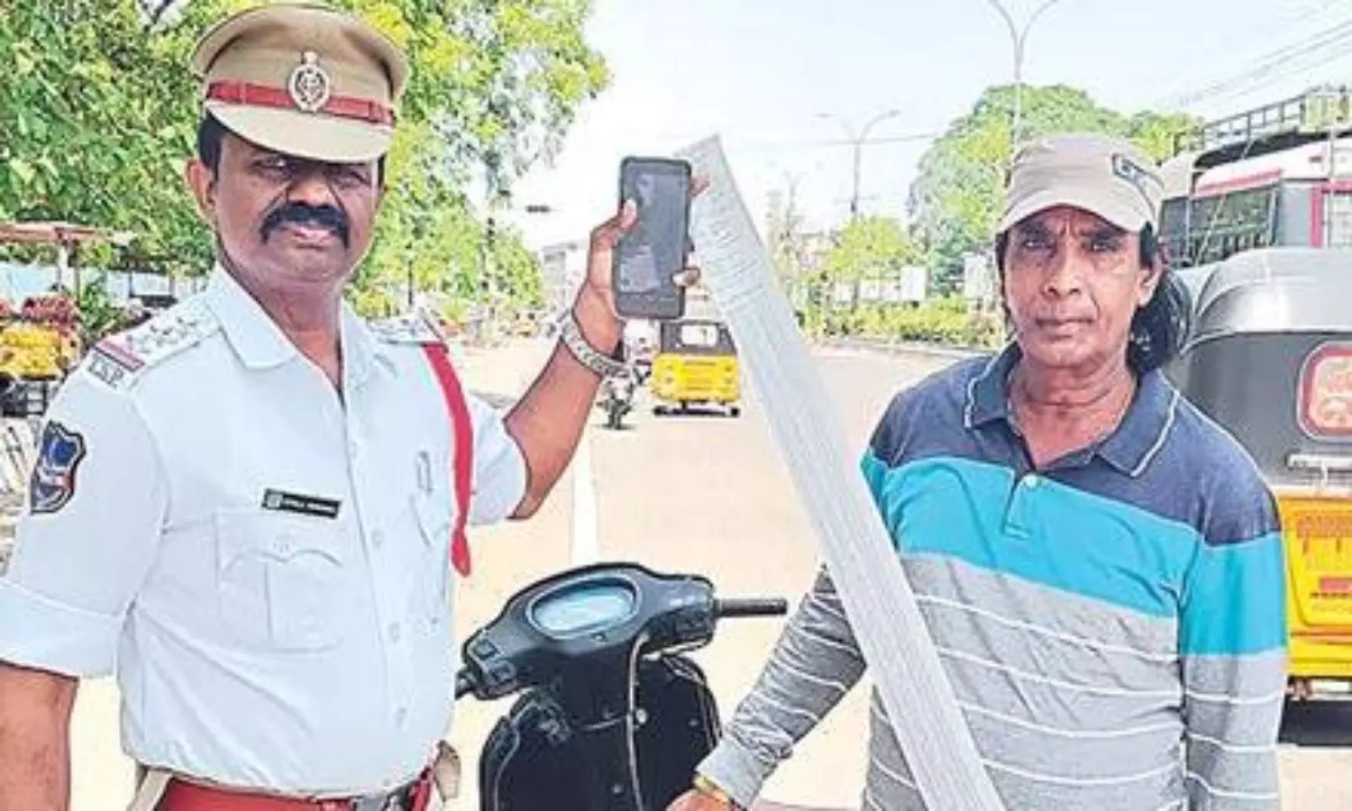 ఒక మోపెడ్.. 233 చలాన్లు.. ఈ తప్పు మాత్రం మీరు చేయొద్దు