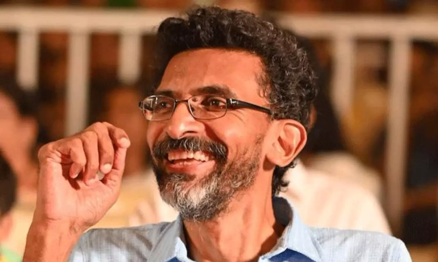 కథలో కోత వేయాలనుకున్న ఏకైక డైరెక్టర్! కథలో కోత వేయాలనుకున్న ఏకైక డైరెక్టర్!