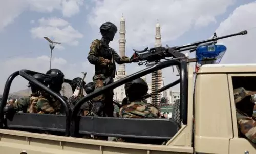 అమెరికాకు ఎర్రసముద్రం నుంచి హెచ్చరికలు... వాట్  నెక్స్ట్?