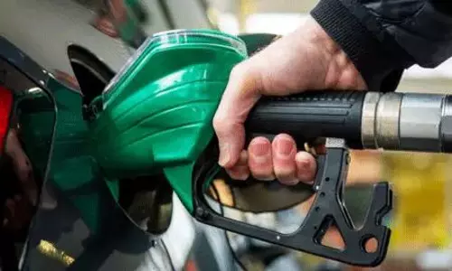 ఇజ్రాయెల్ - ఇరాన్ వార్.. మన జేబులకు చిల్లు పెట్టనుందా?