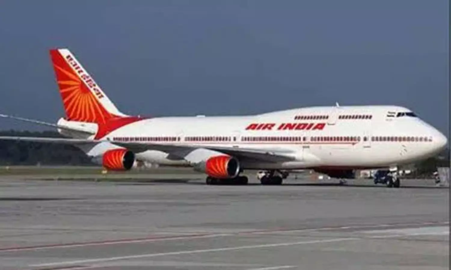 మరో టెన్షన్  ఇష్యూ... జమ్మూలో ఎయిరిండియా విమానానికి ఏమైంది?