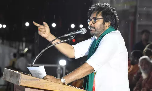 క‌ట్టు-బొట్టు-మాట‌.. పూర్తి త‌మిళియ‌న్‌గా మారిపోయిన ప‌వ‌న్‌!