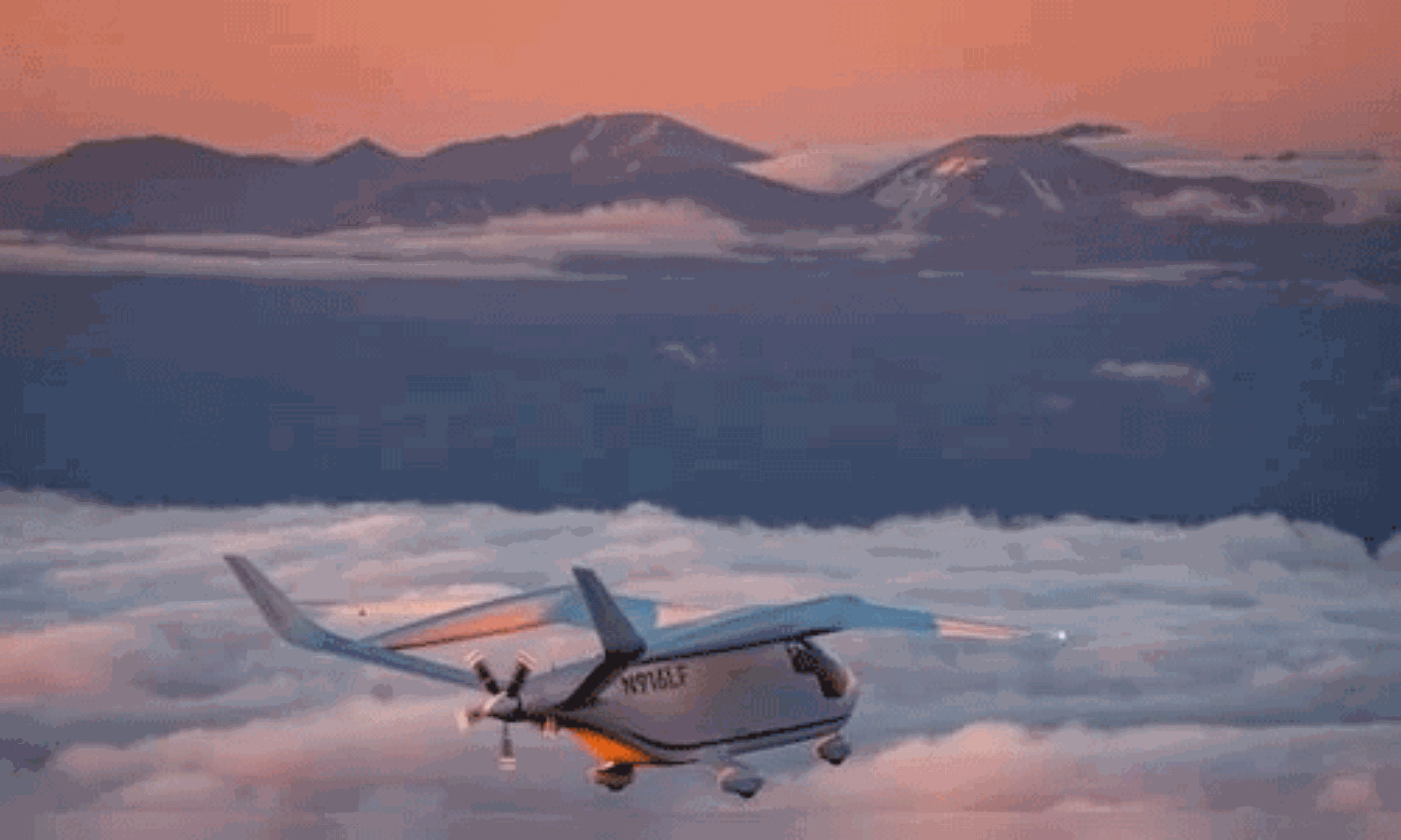 కి.మీ.కు రూ.5 ఖర్చు: తొలిసారి ఆకాశంలో దూసుకెళ్లిన ఈవీ విమానం