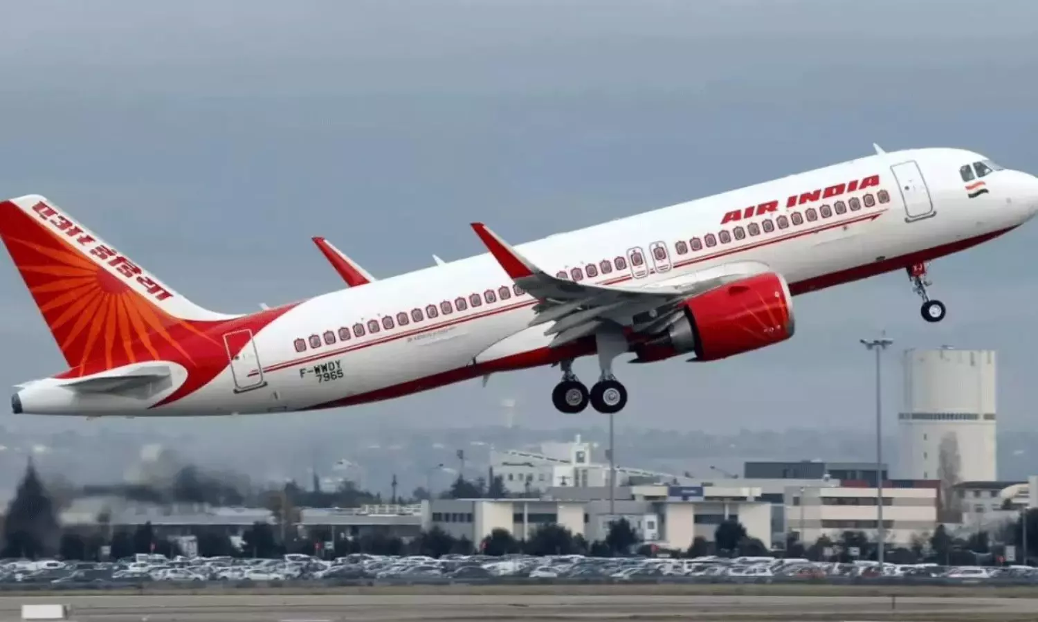 35వేల అడుగుల ఎత్తులో అస్వస్థత.. ఎయిరిండియాలో  ఏమి జరిగింది?