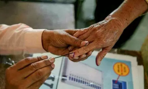 తెలంగాణ స్థానికం ఇప్ప‌ట్లో లేన‌ట్టే.. రీజ‌నేంటి?