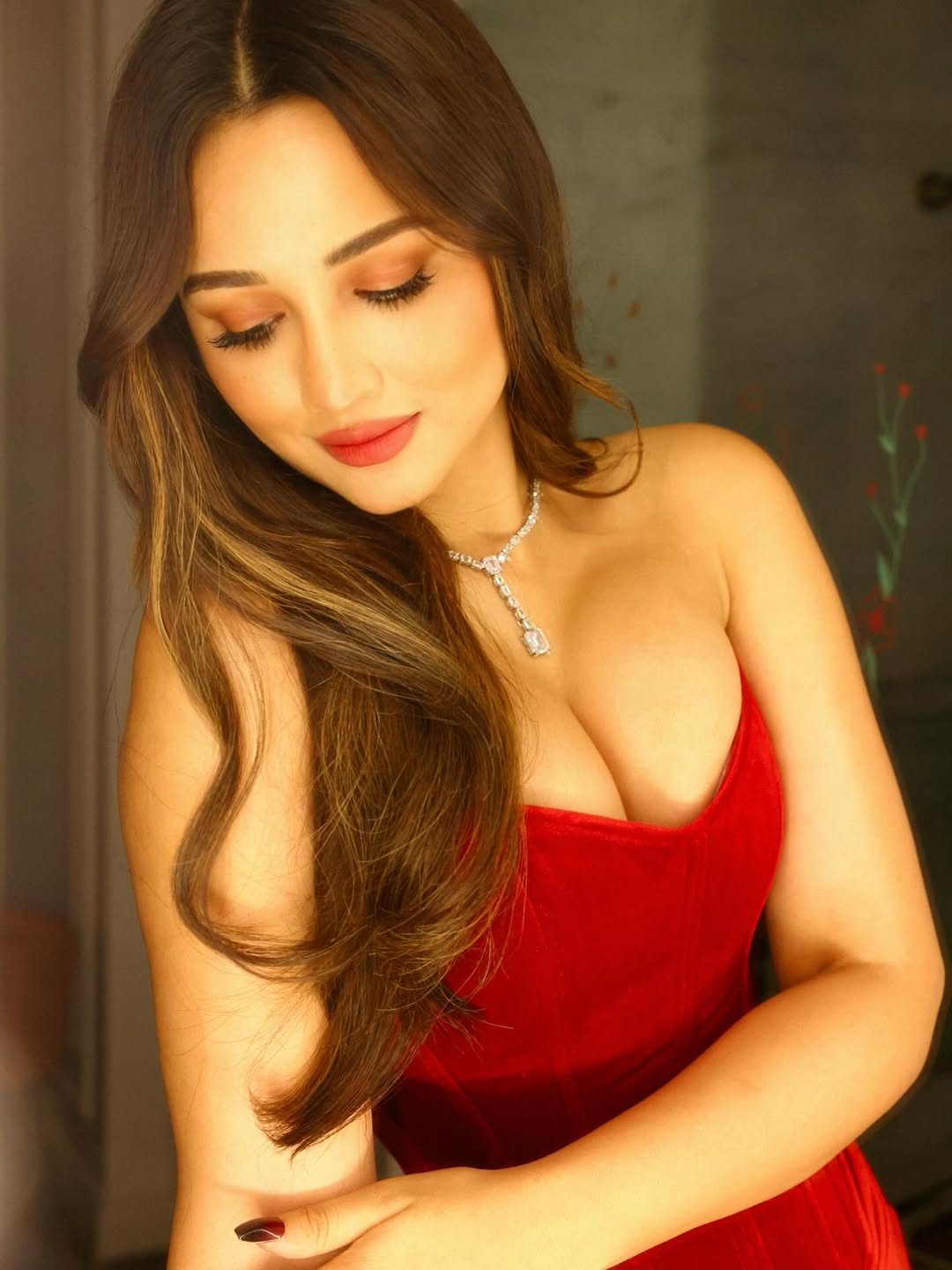 Akanksha Sharma Sizzles In The Red