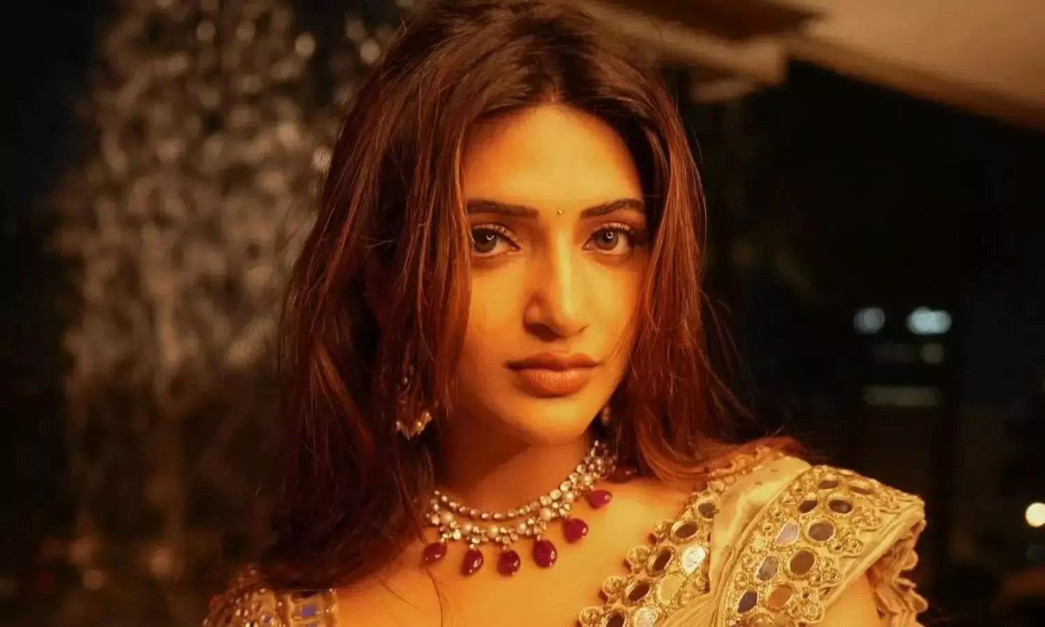 శ్రీలీల‌ ఎందుకు ఇలా చేస్తుంది ?