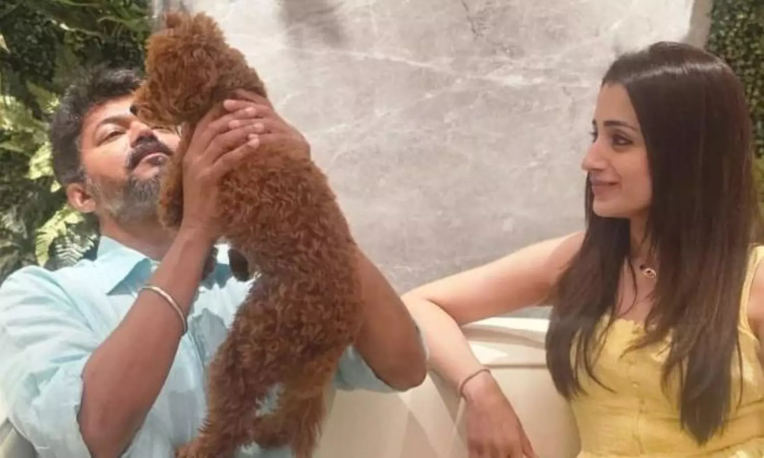 ఇంతకి ప్రేమేనా.. పీఆర్ స్టంటా?