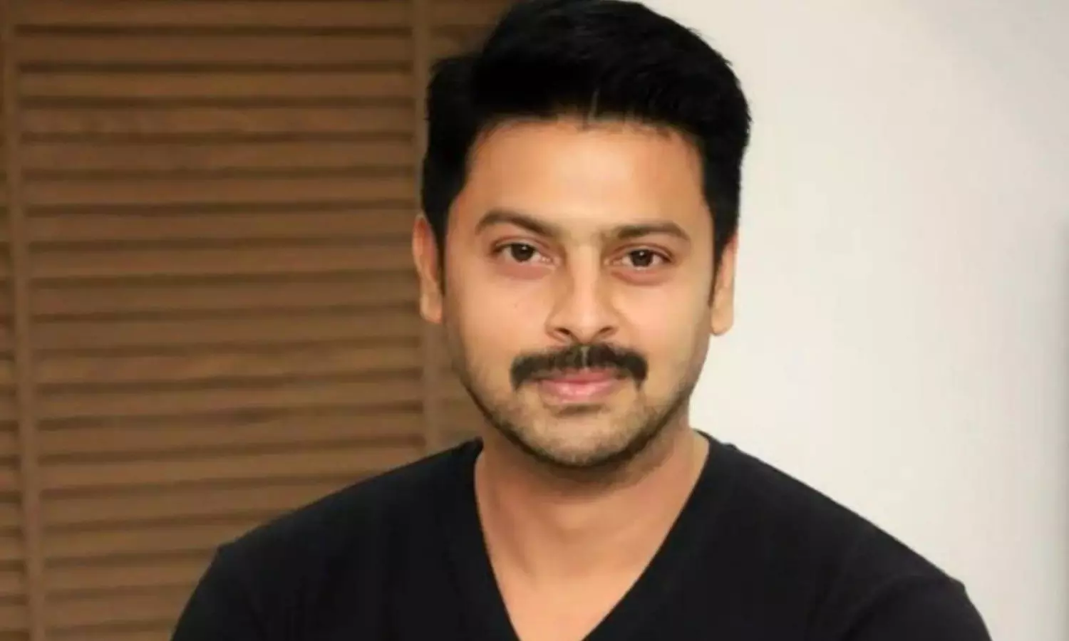 ఆ నాయకుడి వల్లే డ్రగ్స్ అలవాటైంది.. హీరో సంచలన వ్యాఖ్యలు