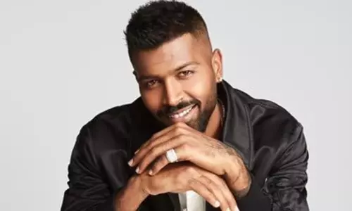 హ‌ర్థిక్ తో న‌టి 2 నెల‌లు డేటింగ్ నిజ‌మేనా?