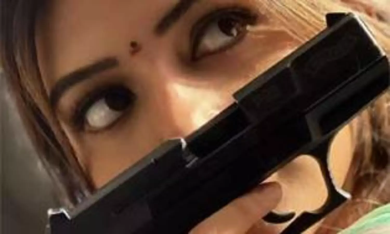 ఉస్తాద్ పాప కిల్లర్ లుక్! ఉస్తాద్ పాప కిల్లర్ లుక్!