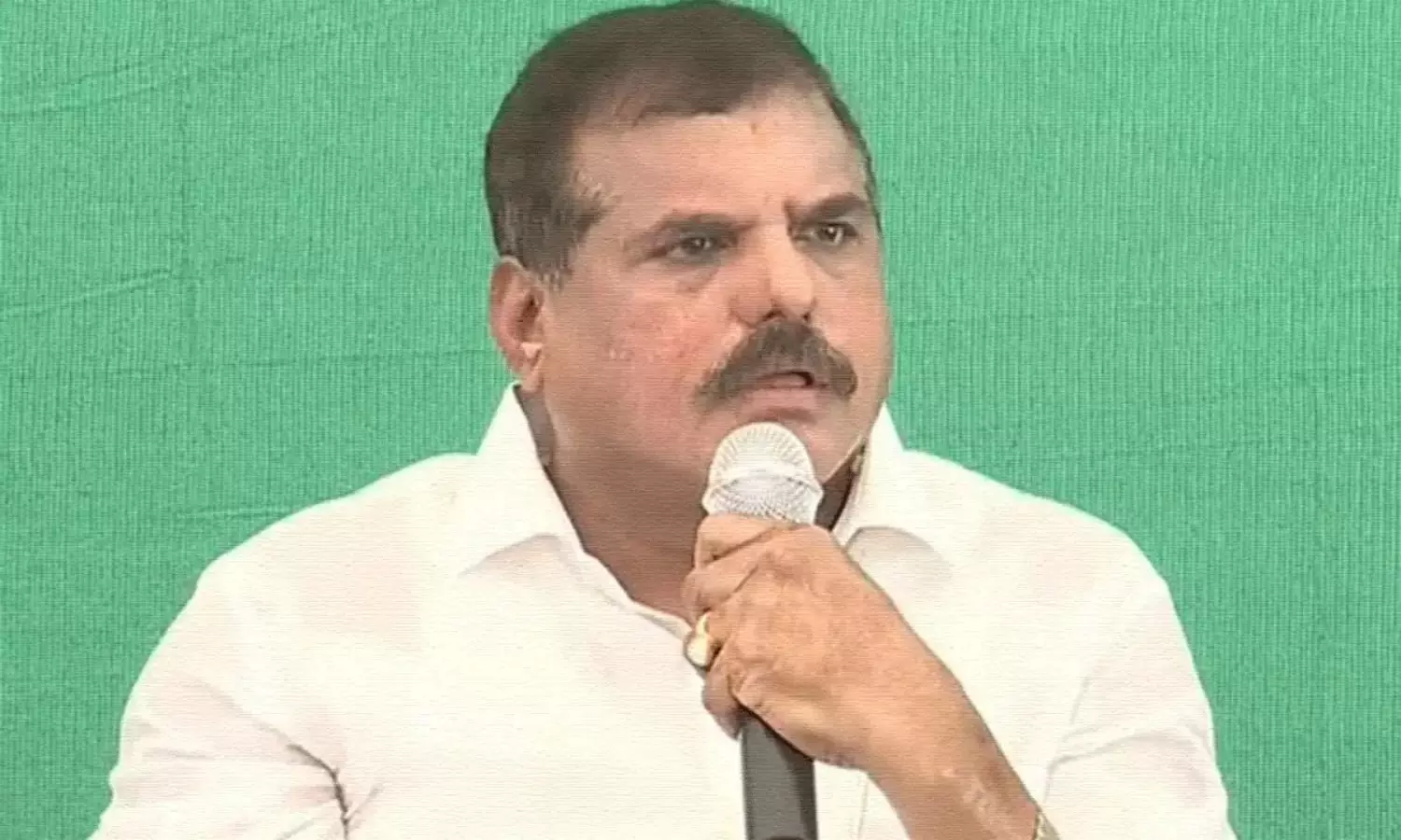 బొత్స ట్రబుల్ షూటరా ?