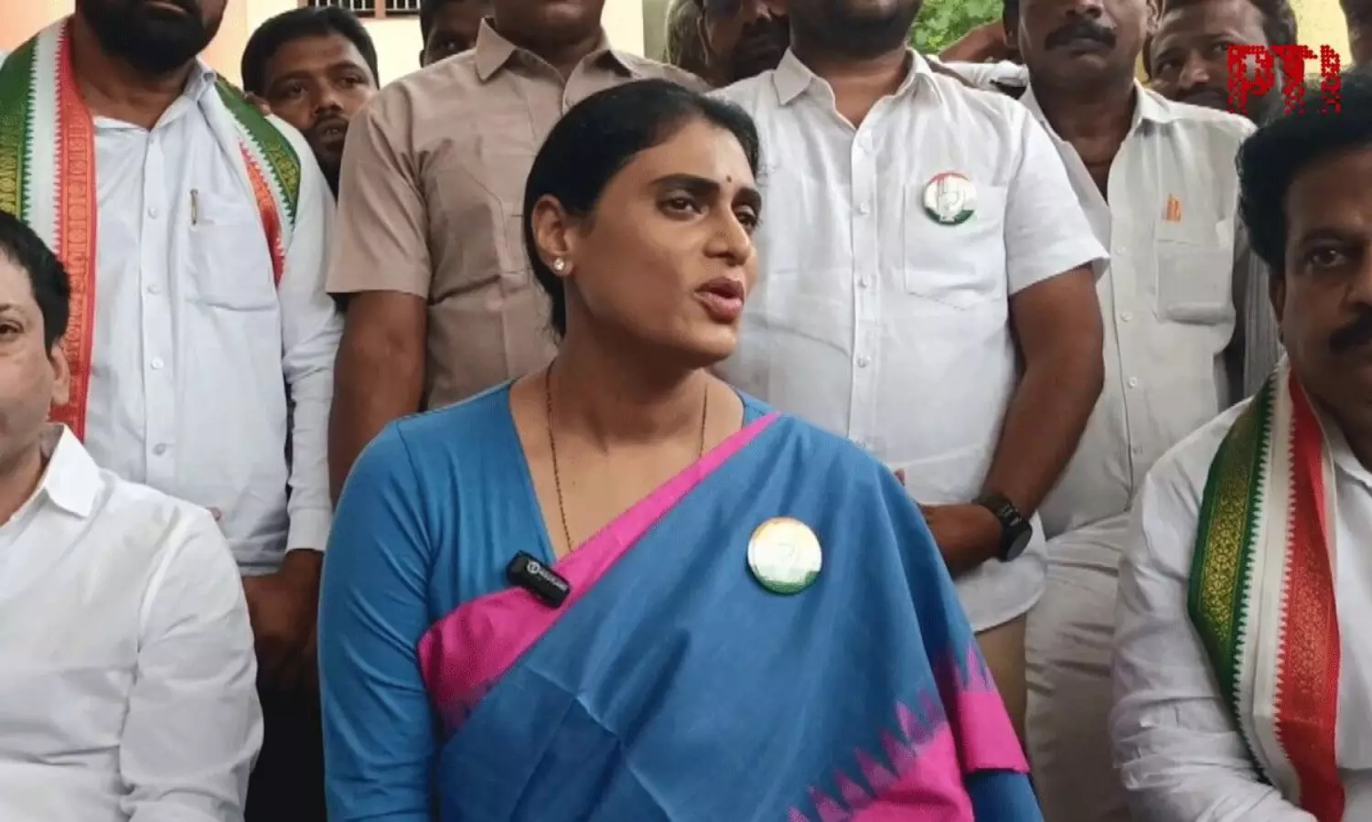 ఫోన్ ట్యాపింగ్...షర్మిలకు పిలుపు రాదా ?