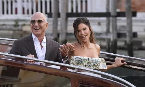 అమెజాన్  సీఈవో వివాహం... ప్రకృతికి సరికొత్త శాపం!!