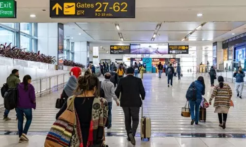 తిరిగి ఇంటికి వెళ్లాలా? అమెరికాలో భారతీయుల మనోగతం