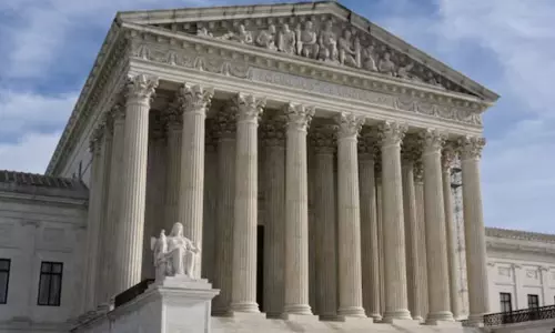 యూఎస్  సుప్రీంకోర్టులో ట్రంప్  కు ఇది భారీ విజయం!