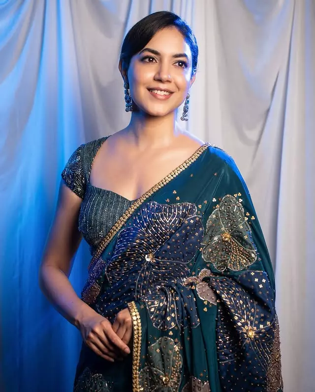 Ritu Varma Looks Elegant in Latest Saree Look Ritu Varma Looks Elegant in Latest Saree Look
