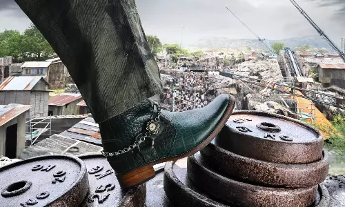 Official: Nani Gets Paradise Underway!