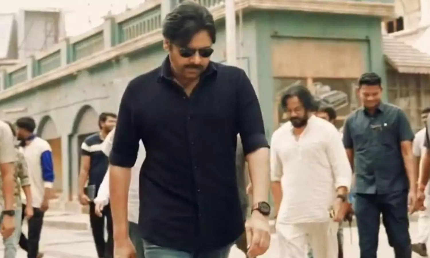 Why Pawan Kalyan Took Sudden Turn? Why Pawan Kalyan Took Sudden Turn?