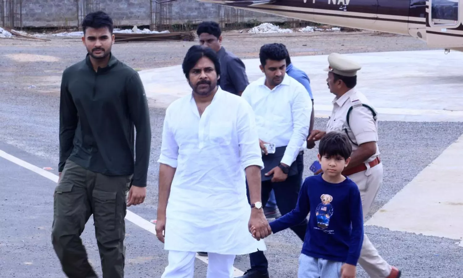Viral Pic: Pawan Kalyan Walks In With His Heirs!