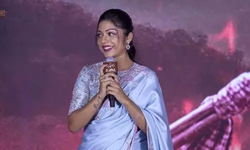 Varsha Bollamma Faced Snakes, Scorpions While Shooting Thammudu!