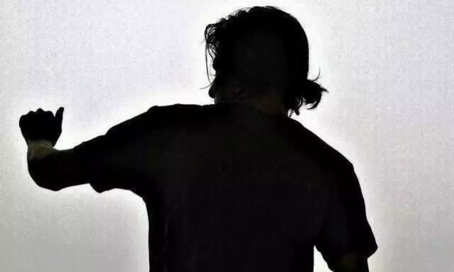 ఆయ‌న కోసం స్టార్ హీరో అతిధిగానా?