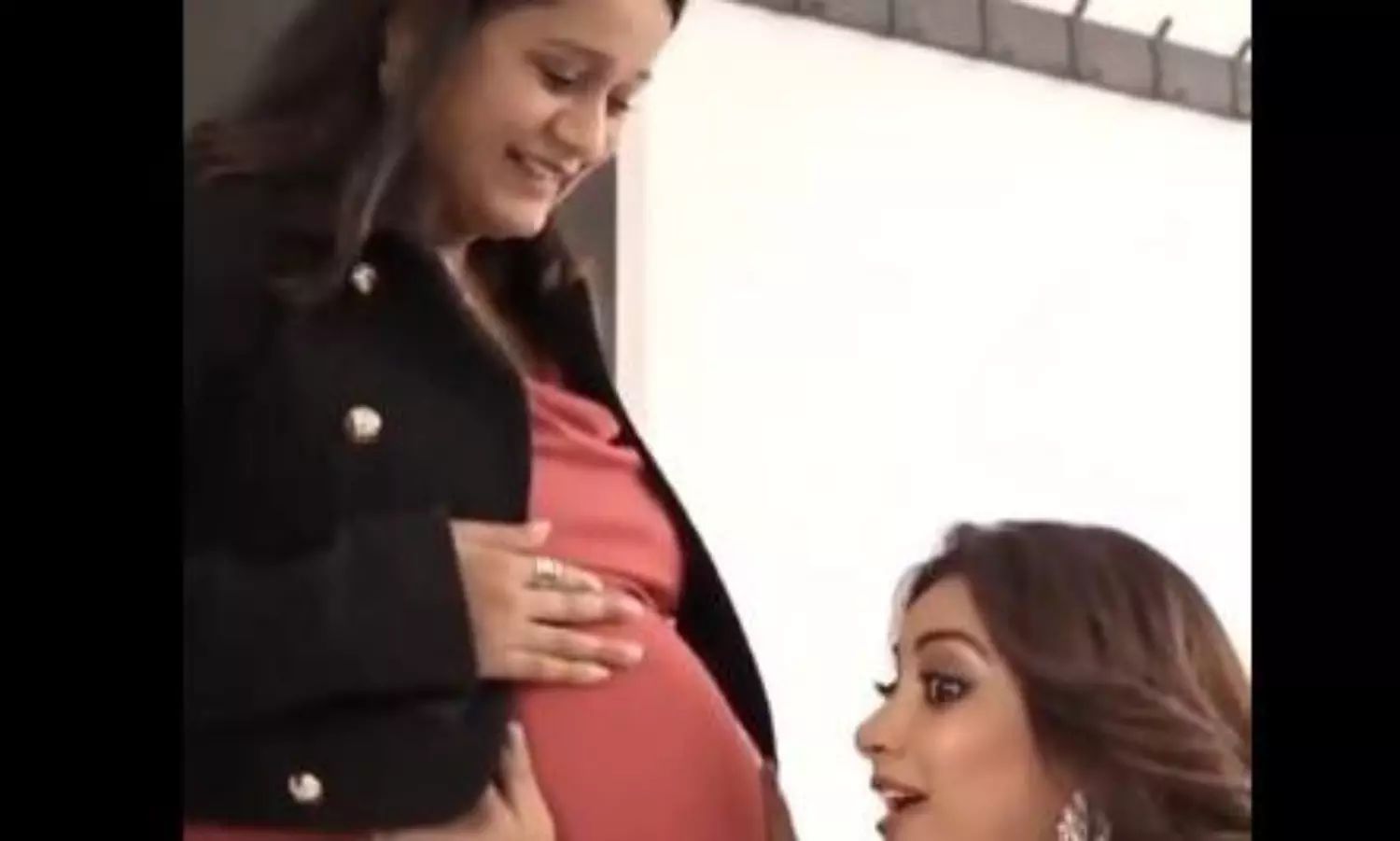 అభిమానికి మర్చిపోలేని గిఫ్టిచ్చిన శ్రేయా ఘోషాల్ అభిమానికి మర్చిపోలేని గిఫ్టిచ్చిన శ్రేయా ఘోషాల్