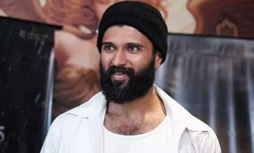 నేను సింగిల్ కాదు: విజయ్ దేవరకొండ