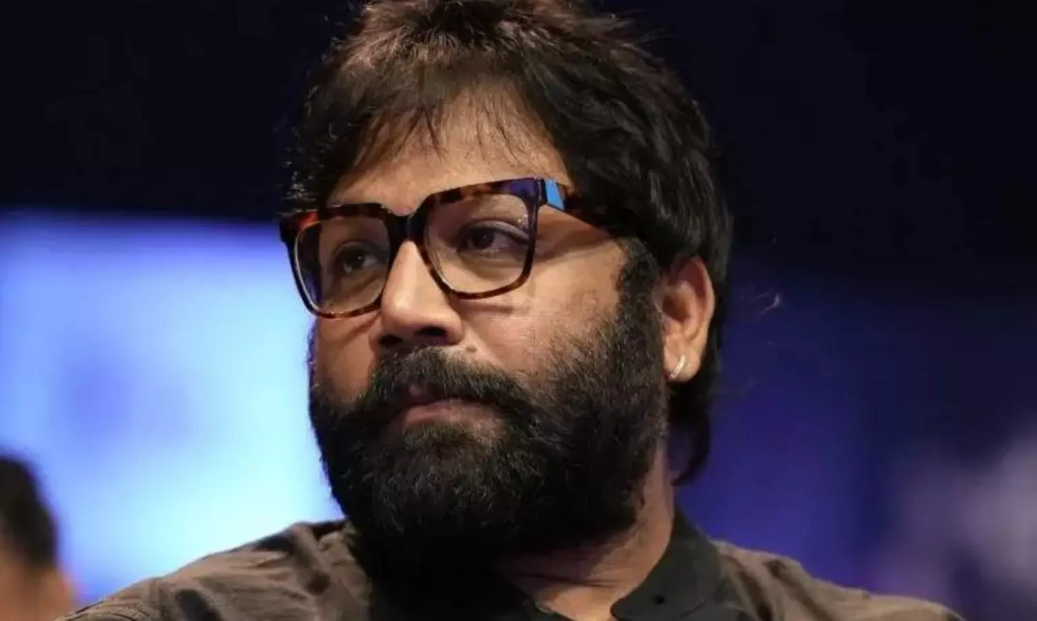 రాజమౌళిలా కంట్రోల్ చేస్తున్న వంగా!