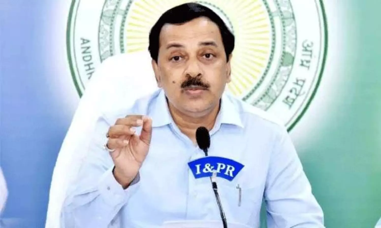 లిక్కర్ స్కాంలో మరో ఐఏఎస్.. విచారణకు రమ్మంటూ సిట్ నోటీసులు