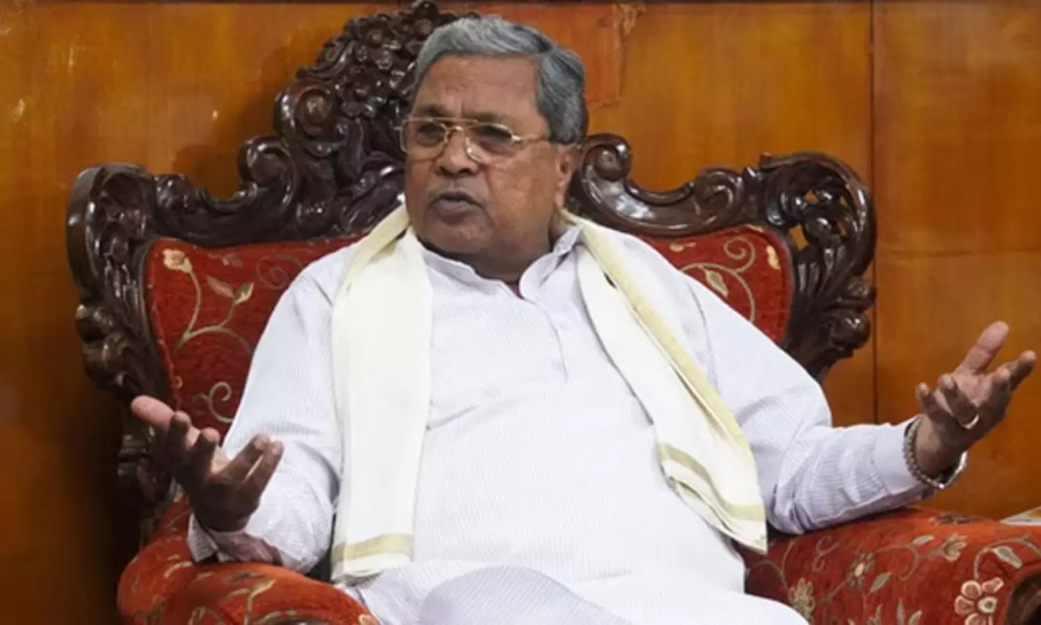 ఐదేళ్లు నేనే సీఎం..కుర్చీ దిగను.. ముదిరిన కన్నడ నాట రగడ