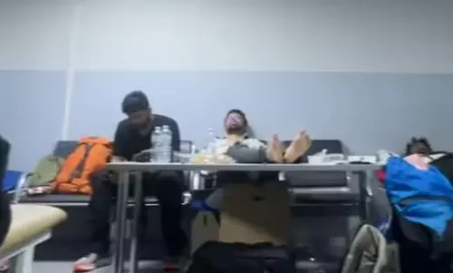 రష్యాలో భారత టూరిస్టులకు ఎంత కష్టమొచ్చే..?