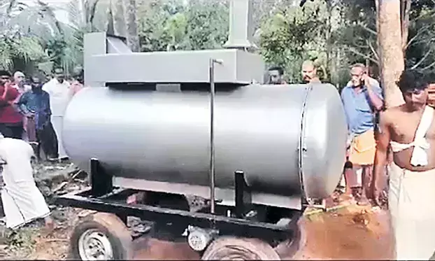 కదిలే శ్మశాన వాటిక.. ఎక్కడ చనిపోయినా ఇక నో ప్రాబ్లం