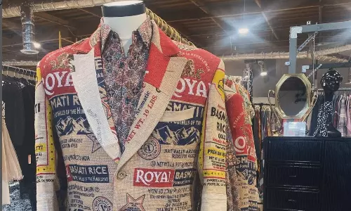 బియ్యం గోనె సంచులకు లగ్జరీ విలువ: అమెరికాలో ట్రెండీ బాస్మతి కోటు