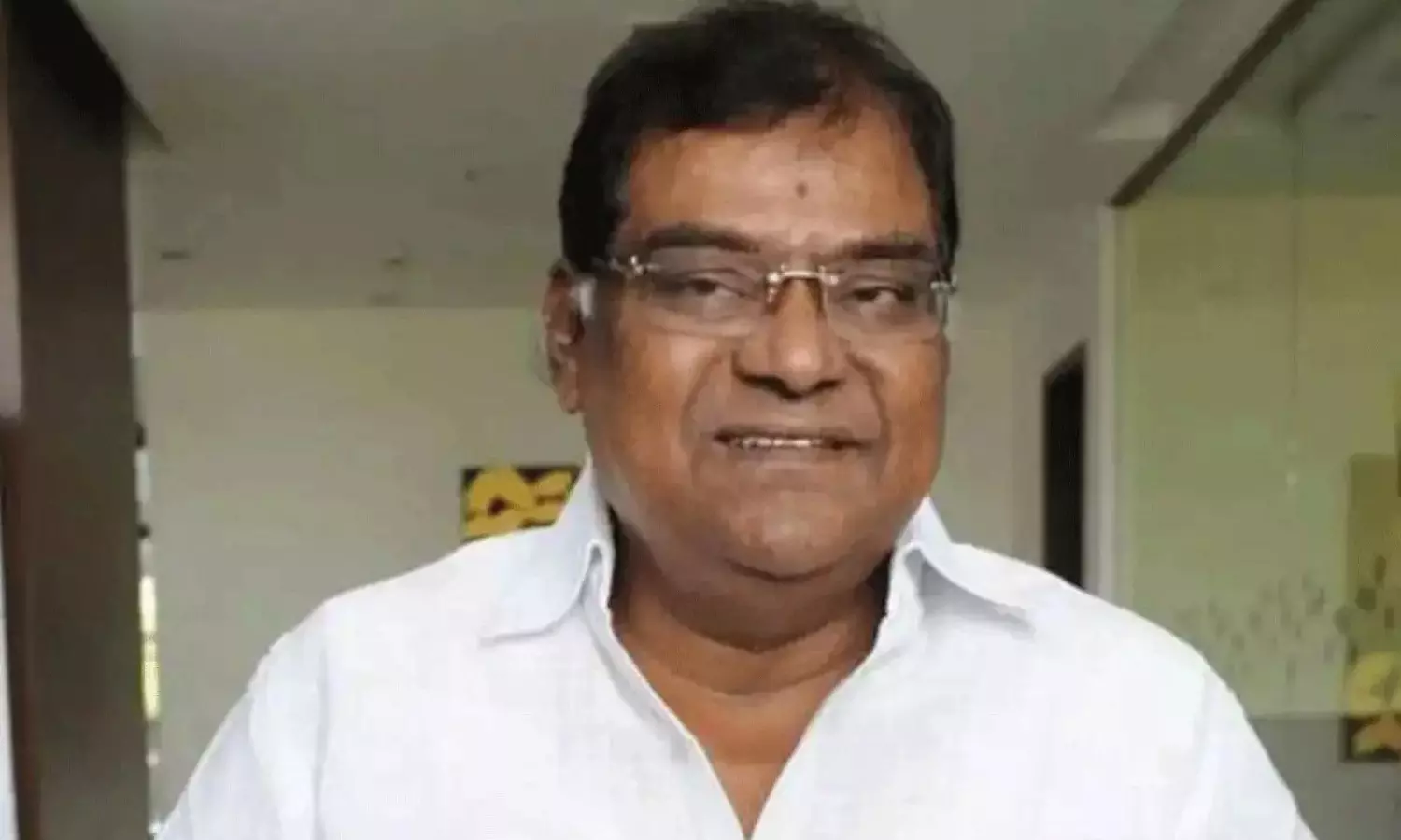 ప్రపంచంలోనే అరుదైన నటుడు కోటా ప్రపంచంలోనే అరుదైన నటుడు కోటా