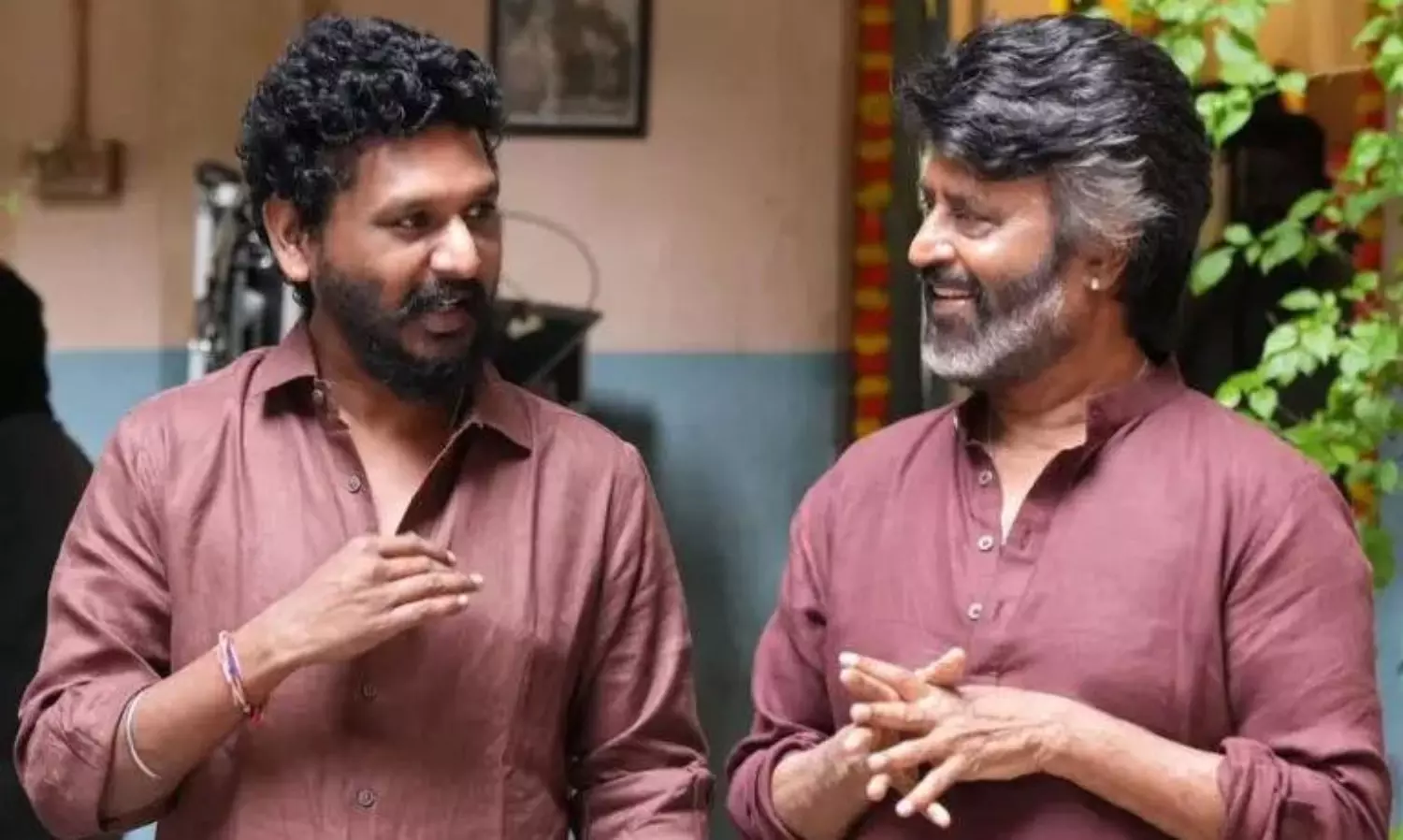 ఈ ఇంట్రెస్టింగ్ ఫైట్ లో ఏ సినిమా పైచేయి సాధిస్తుంది! ఈ ఇంట్రెస్టింగ్ ఫైట్ లో ఏ సినిమా పైచేయి సాధిస్తుంది!