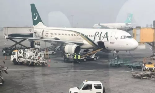 ఒక ఊరికని బయలుదేరితో మరో దేశంలో దింపిన పాక్ ఎయిర్  లైన్స్!