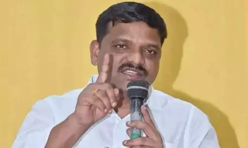 తీన్మార్ మల్లన్న ఆఫీసుపై దాడి.. గన్ మెన్ కాల్పులు.. ఏం జరిగింది?