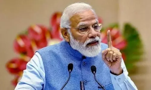 మోడీ వీడిపోతే కమలం వాడిపోదా ?