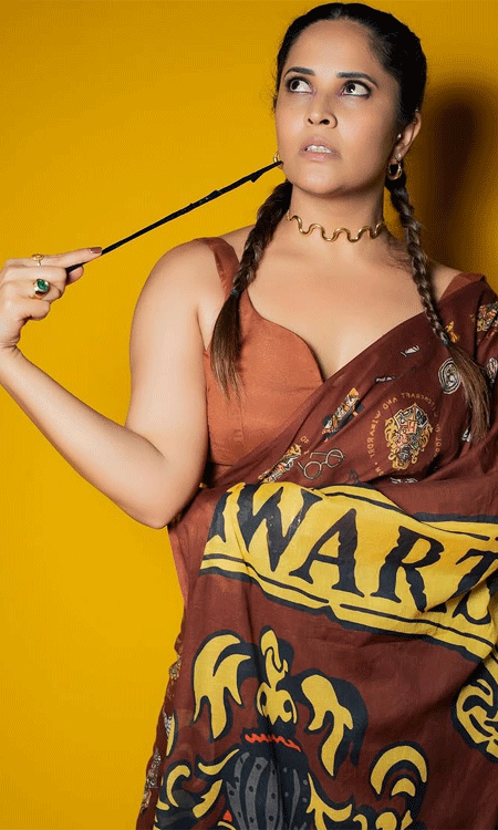 Anasuya Gets Magical Channeling Her Inner Potterhead in a Hogwarts-Inspired Saree