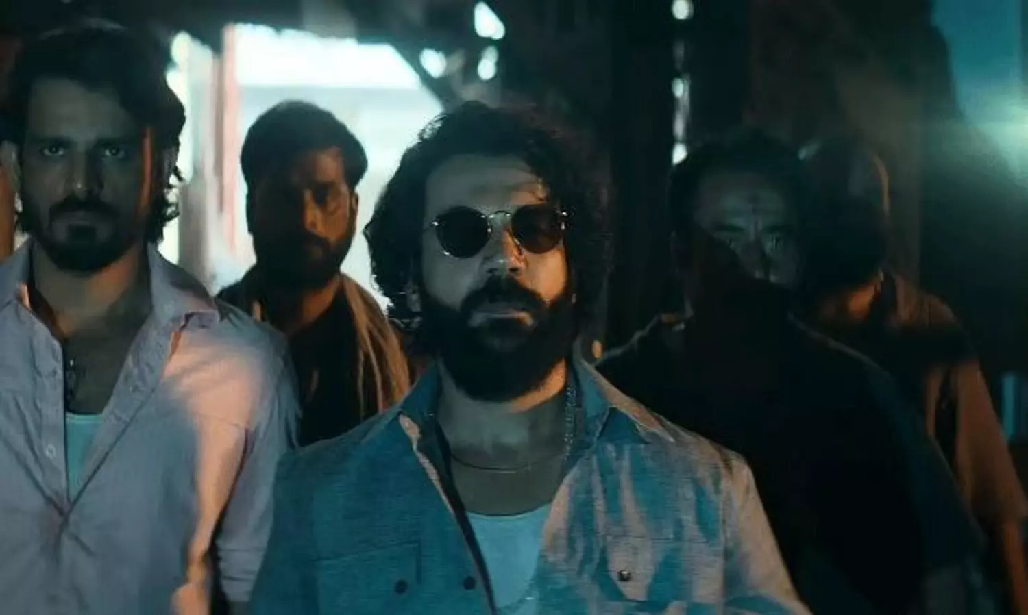 రూ.800 కోట్ల మూవీ హీరో తెలివి తక్కువ తనం..!