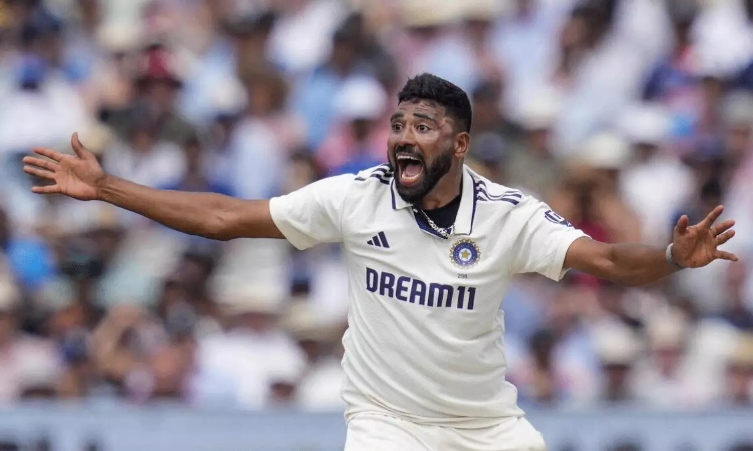 ఒక డిమెరిట్ పాయింట్.. 15 శాతం ఫీజు కోత.. సిరాజ్ పై ఐసీసీ కొరడా